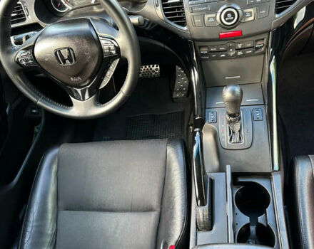 Серый Хонда Аккорд, объемом двигателя 2.35 л и пробегом 245 тыс. км за 9999 $, фото 22 на Automoto.ua