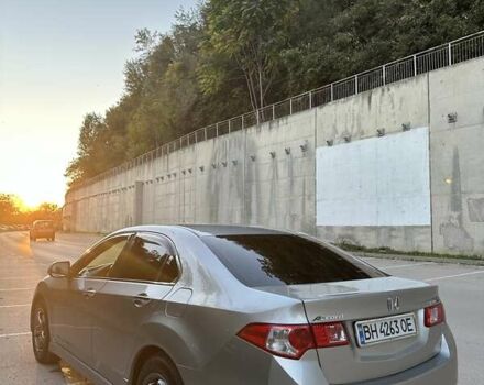 Серый Хонда Аккорд, объемом двигателя 2.4 л и пробегом 160 тыс. км за 10000 $, фото 3 на Automoto.ua