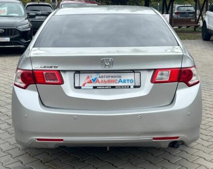 Серый Хонда Аккорд, объемом двигателя 2 л и пробегом 245 тыс. км за 7400 $, фото 5 на Automoto.ua
