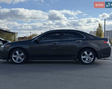 Серый Хонда Аккорд, объемом двигателя 2 л и пробегом 200 тыс. км за 8699 $, фото 2 на Automoto.ua