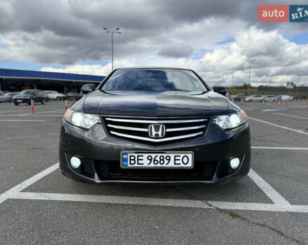 Серый Хонда Аккорд, объемом двигателя 2.35 л и пробегом 212 тыс. км за 9700 $, фото 16 на Automoto.ua