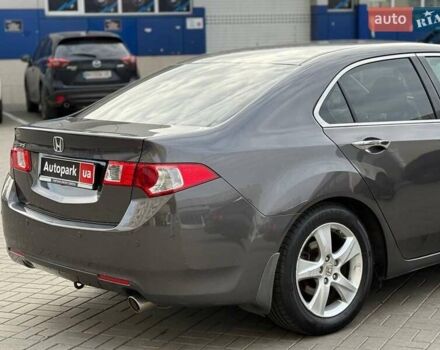 Серый Хонда Аккорд, объемом двигателя 2 л и пробегом 313 тыс. км за 8990 $, фото 7 на Automoto.ua