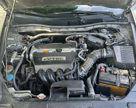 Серый Хонда Аккорд, объемом двигателя 2.35 л и пробегом 252 тыс. км за 8000 $, фото 12 на Automoto.ua