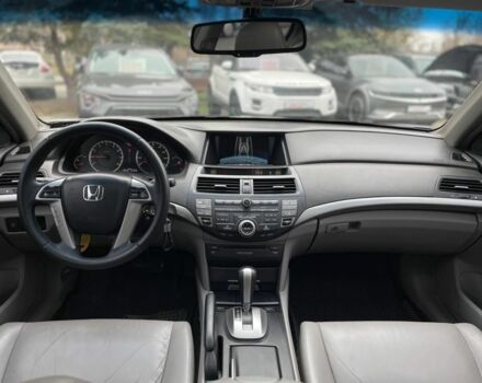 Сірий Хонда Аккорд, об'ємом двигуна 2.4 л та пробігом 171 тис. км за 8800 $, фото 11 на Automoto.ua