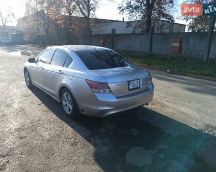 Серый Хонда Аккорд, объемом двигателя 2.4 л и пробегом 242 тыс. км за 7800 $, фото 1 на Automoto.ua