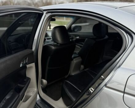 Серый Хонда Аккорд, объемом двигателя 2.4 л и пробегом 208 тыс. км за 8500 $, фото 9 на Automoto.ua