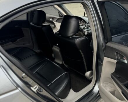 Серый Хонда Аккорд, объемом двигателя 2.4 л и пробегом 208 тыс. км за 8500 $, фото 11 на Automoto.ua