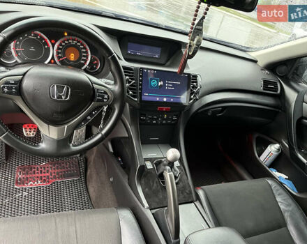 Серый Хонда Аккорд, объемом двигателя 2.4 л и пробегом 295 тыс. км за 7000 $, фото 8 на Automoto.ua