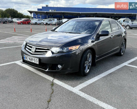 Серый Хонда Аккорд, объемом двигателя 2.35 л и пробегом 212 тыс. км за 9700 $, фото 1 на Automoto.ua