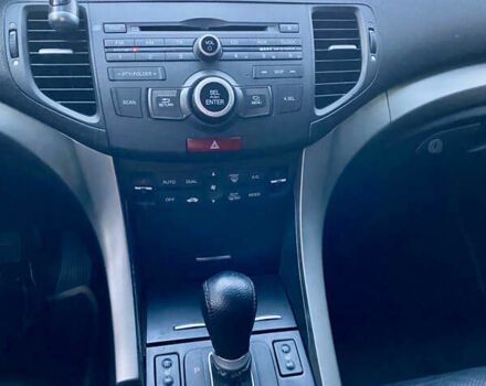 Сірий Хонда Аккорд, об'ємом двигуна 2 л та пробігом 285 тис. км за 7999 $, фото 19 на Automoto.ua