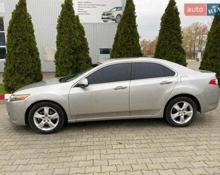 Серый Хонда Аккорд, объемом двигателя 2 л и пробегом 242 тыс. км за 9297 $, фото 1 на Automoto.ua