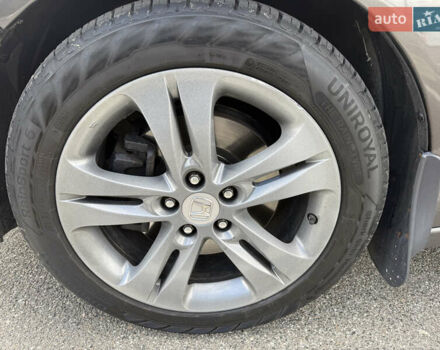 Серый Хонда Аккорд, объемом двигателя 2.35 л и пробегом 212 тыс. км за 9700 $, фото 24 на Automoto.ua