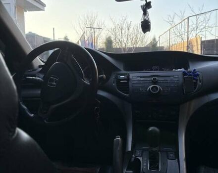 Серый Хонда Аккорд, объемом двигателя 2 л и пробегом 180 тыс. км за 8800 $, фото 7 на Automoto.ua