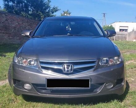 Сірий Хонда Аккорд, об'ємом двигуна 2 л та пробігом 211 тис. км за 6800 $, фото 2 на Automoto.ua