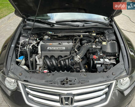Серый Хонда Аккорд, объемом двигателя 2.4 л и пробегом 248 тыс. км за 8900 $, фото 20 на Automoto.ua