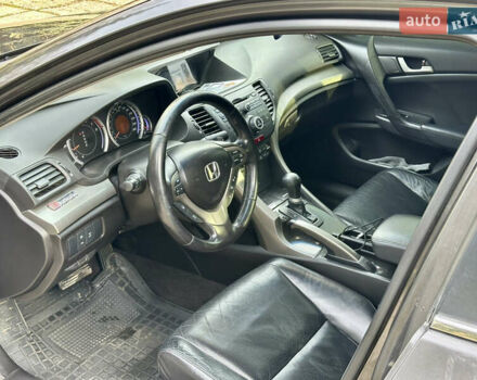 Серый Хонда Аккорд, объемом двигателя 2 л и пробегом 250 тыс. км за 8300 $, фото 14 на Automoto.ua