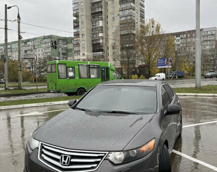 Серый Хонда Аккорд, объемом двигателя 2.4 л и пробегом 295 тыс. км за 7000 $, фото 4 на Automoto.ua