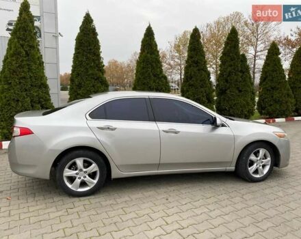 Серый Хонда Аккорд, объемом двигателя 2 л и пробегом 242 тыс. км за 9297 $, фото 4 на Automoto.ua