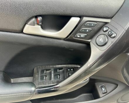 Серый Хонда Аккорд, объемом двигателя 2 л и пробегом 245 тыс. км за 7400 $, фото 8 на Automoto.ua