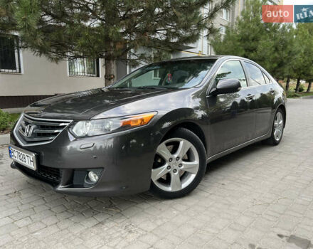 Серый Хонда Аккорд, объемом двигателя 2.4 л и пробегом 248 тыс. км за 8900 $, фото 10 на Automoto.ua