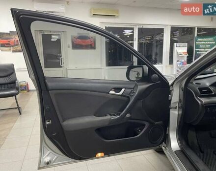 Серый Хонда Аккорд, объемом двигателя 2 л и пробегом 291 тыс. км за 6290 $, фото 14 на Automoto.ua