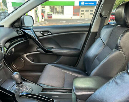 Серый Хонда Аккорд, объемом двигателя 2.35 л и пробегом 245 тыс. км за 9999 $, фото 23 на Automoto.ua