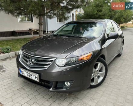 Серый Хонда Аккорд, объемом двигателя 2.4 л и пробегом 248 тыс. км за 8900 $, фото 11 на Automoto.ua