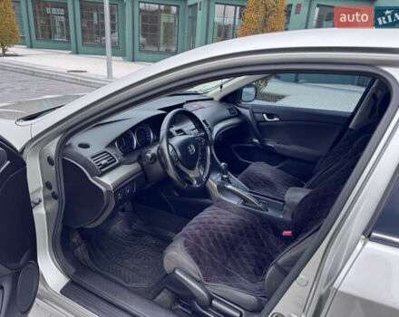 Серый Хонда Аккорд, объемом двигателя 2 л и пробегом 120 тыс. км за 8200 $, фото 6 на Automoto.ua