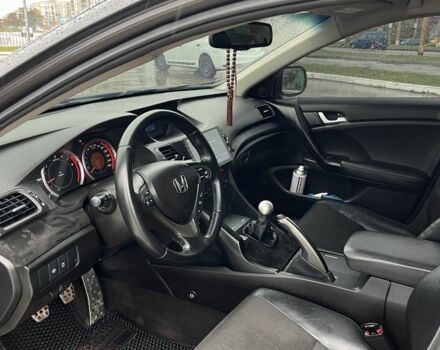 Сірий Хонда Аккорд, об'ємом двигуна 2.4 л та пробігом 295 тис. км за 8299 $, фото 5 на Automoto.ua