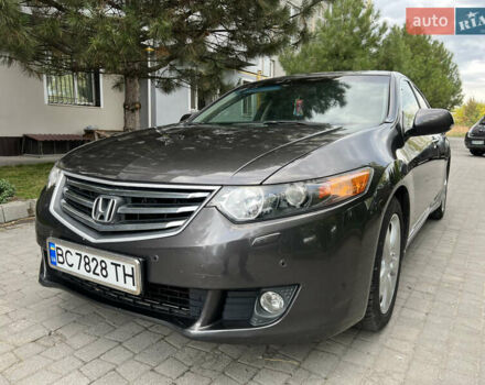 Серый Хонда Аккорд, объемом двигателя 2.4 л и пробегом 248 тыс. км за 8900 $, фото 17 на Automoto.ua