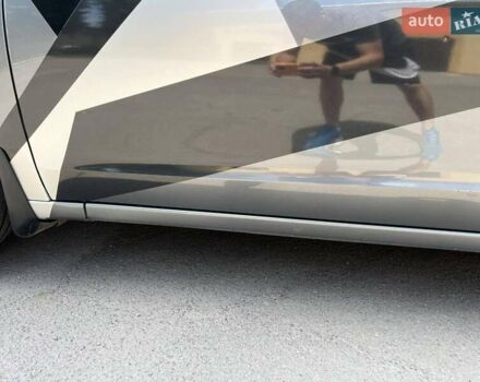 Серый Хонда Аккорд, объемом двигателя 2.4 л и пробегом 268 тыс. км за 8700 $, фото 9 на Automoto.ua