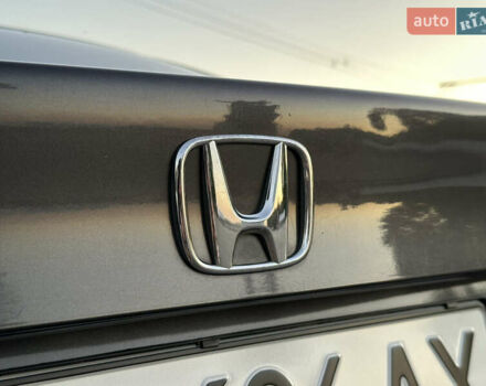 Сірий Хонда Аккорд, об'ємом двигуна 2.35 л та пробігом 167 тис. км за 8500 $, фото 6 на Automoto.ua