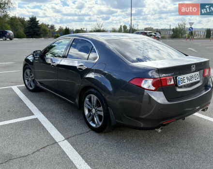 Серый Хонда Аккорд, объемом двигателя 2.35 л и пробегом 212 тыс. км за 9700 $, фото 4 на Automoto.ua