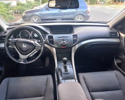 Серый Хонда Аккорд, объемом двигателя 2 л и пробегом 216 тыс. км за 8350 $, фото 6 на Automoto.ua