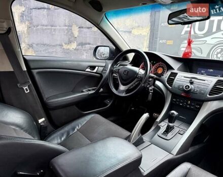 Серый Хонда Аккорд, объемом двигателя 2.4 л и пробегом 203 тыс. км за 9500 $, фото 12 на Automoto.ua