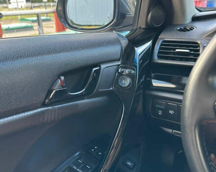 Серый Хонда Аккорд, объемом двигателя 2.35 л и пробегом 245 тыс. км за 9999 $, фото 18 на Automoto.ua