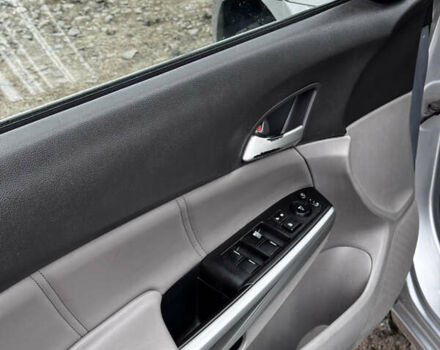 Сірий Хонда Аккорд, об'ємом двигуна 2.4 л та пробігом 231 тис. км за 6250 $, фото 13 на Automoto.ua