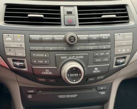 Сірий Хонда Аккорд, об'ємом двигуна 2.4 л та пробігом 171 тис. км за 8800 $, фото 10 на Automoto.ua