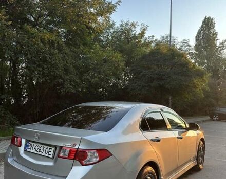 Серый Хонда Аккорд, объемом двигателя 2.4 л и пробегом 160 тыс. км за 10000 $, фото 4 на Automoto.ua