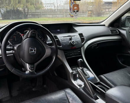 Серый Хонда Аккорд, объемом двигателя 2.4 л и пробегом 291 тыс. км за 9100 $, фото 13 на Automoto.ua