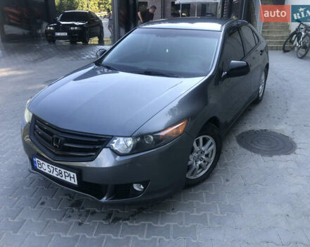 Серый Хонда Аккорд, объемом двигателя 2.2 л и пробегом 242 тыс. км за 9777 $, фото 2 на Automoto.ua