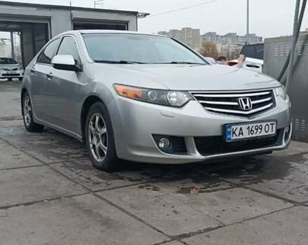 Серый Хонда Аккорд, объемом двигателя 2.2 л и пробегом 262 тыс. км за 8300 $, фото 1 на Automoto.ua