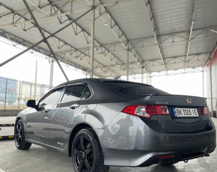 Серый Хонда Аккорд, объемом двигателя 2.2 л и пробегом 300 тыс. км за 8450 $, фото 2 на Automoto.ua