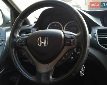 Серый Хонда Аккорд, объемом двигателя 2.2 л и пробегом 230 тыс. км за 9800 $, фото 10 на Automoto.ua