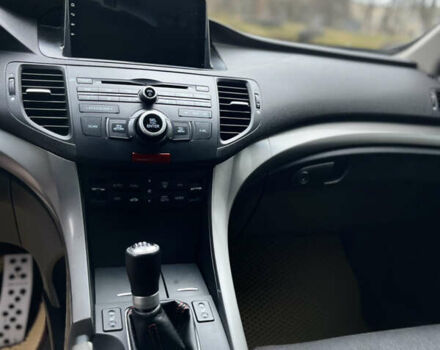 Серый Хонда Аккорд, объемом двигателя 2.2 л и пробегом 300 тыс. км за 8450 $, фото 20 на Automoto.ua