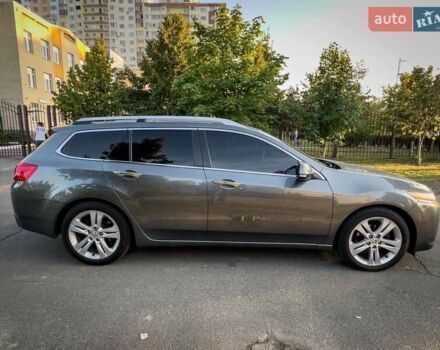 Серый Хонда Аккорд, объемом двигателя 2.2 л и пробегом 227 тыс. км за 8500 $, фото 7 на Automoto.ua