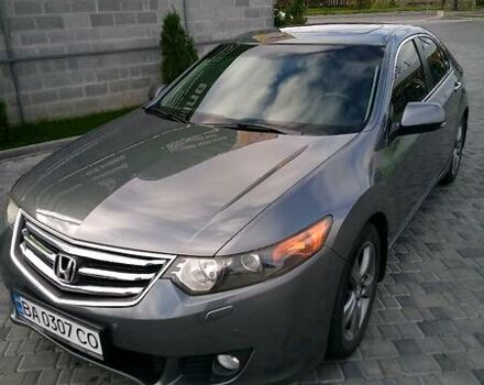 Серый Хонда Аккорд, объемом двигателя 2.4 л и пробегом 187 тыс. км за 11700 $, фото 5 на Automoto.ua