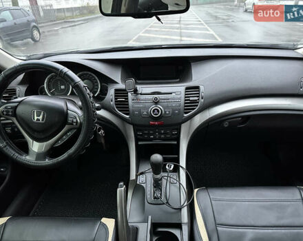 Сірий Хонда Аккорд, об'ємом двигуна 2 л та пробігом 286 тис. км за 8999 $, фото 18 на Automoto.ua
