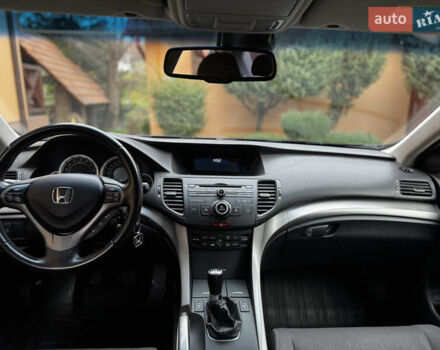 Сірий Хонда Аккорд, об'ємом двигуна 2 л та пробігом 77 тис. км за 10950 $, фото 10 на Automoto.ua