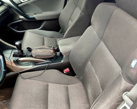 Сірий Хонда Аккорд, об'ємом двигуна 2 л та пробігом 256 тис. км за 8500 $, фото 7 на Automoto.ua